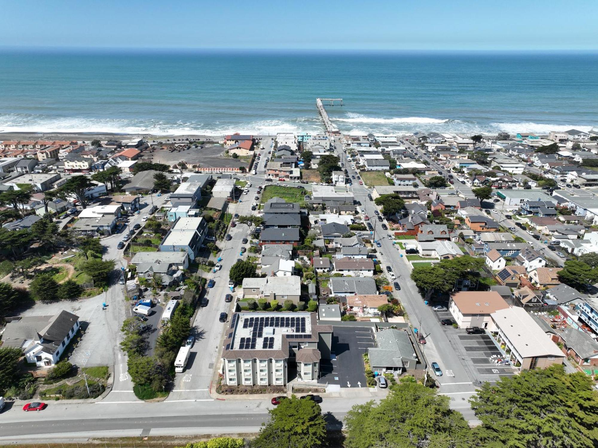 Pacific Drift San Francisco Pacifica Motel Exterior photo